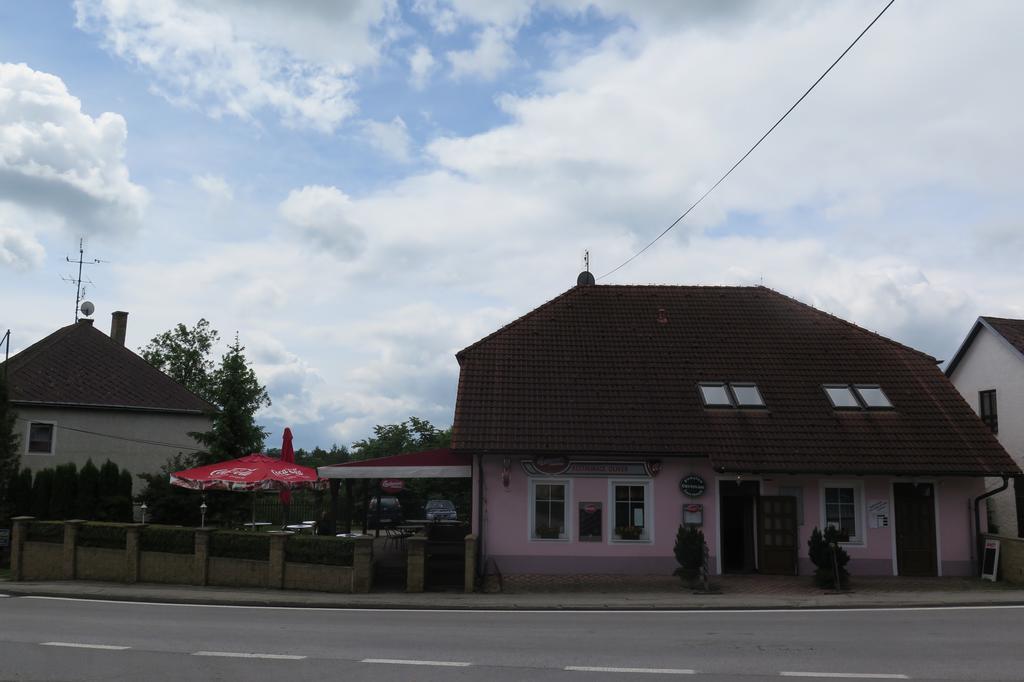Penzion Oliver Horni Plana Exterior photo
